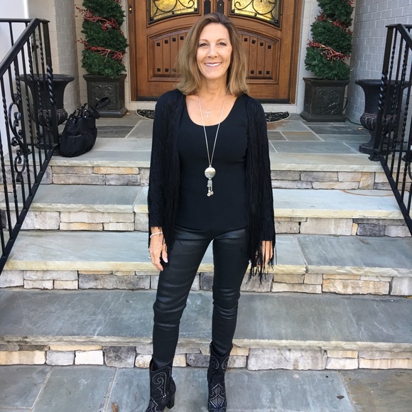 Meet your Posher, Jeanne - Picture 6 of 12